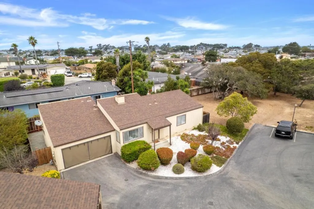 3080 Crumpton Lane 21, Marina, CA — listing photo 1