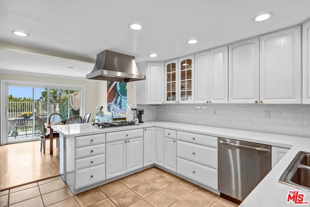 Single Family Residence for sale at 2544 Angelo Drive, Los Angeles, CA featuring 4 beds and 4 baths