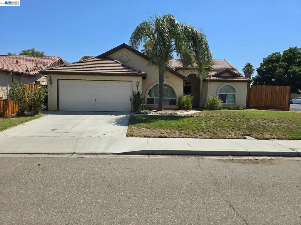 Single Family Residence for sale at 2140 DENALI PARK CT, Newman, CA featuring 3 beds and 2 baths