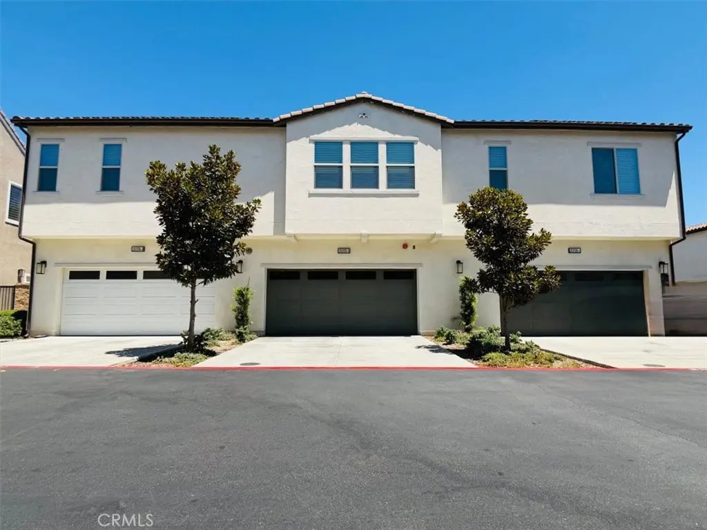 16008 Jamie Lane 2, Fontana, CA — listing photo 1