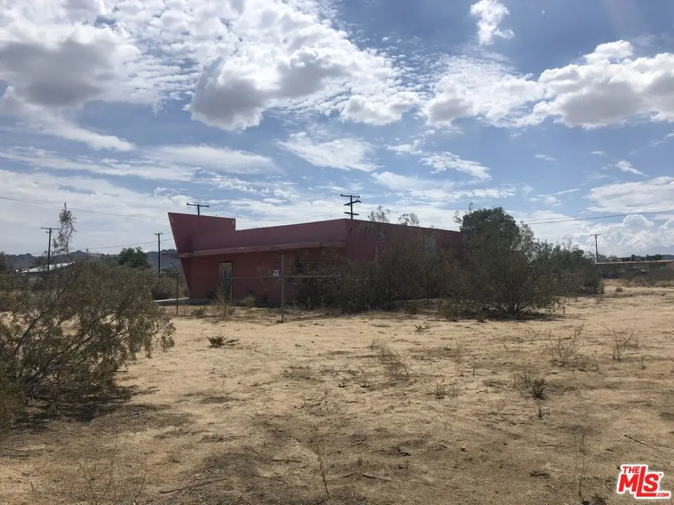 5090 Sunfair Road, Joshua Tree, CA — listing photo 1