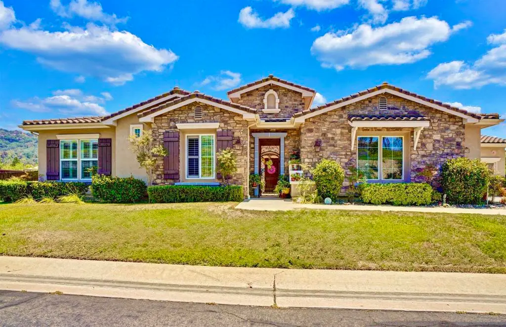27248 Saint Andrews Ln, Valley Center, CA — listing photo 1