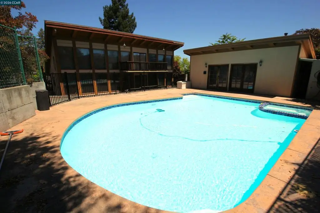 159 Ironwood Dr, Pacheco, CA — listing photo 1