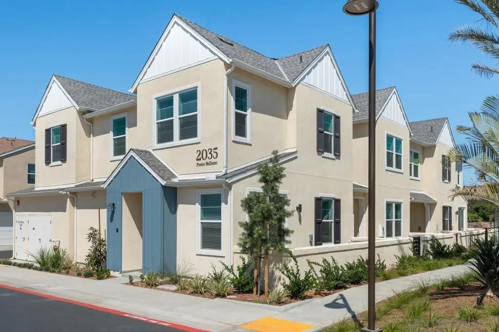 Townhouse for rent at 2040 Paseo Belluno 3, Chula Vista, CA featuring 1 bed and 2 baths