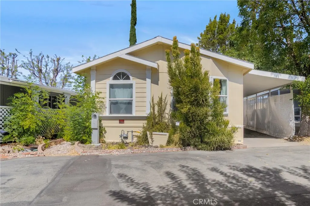 4201 Topanga Canyon 63, Woodland Hills, CA — listing photo 1