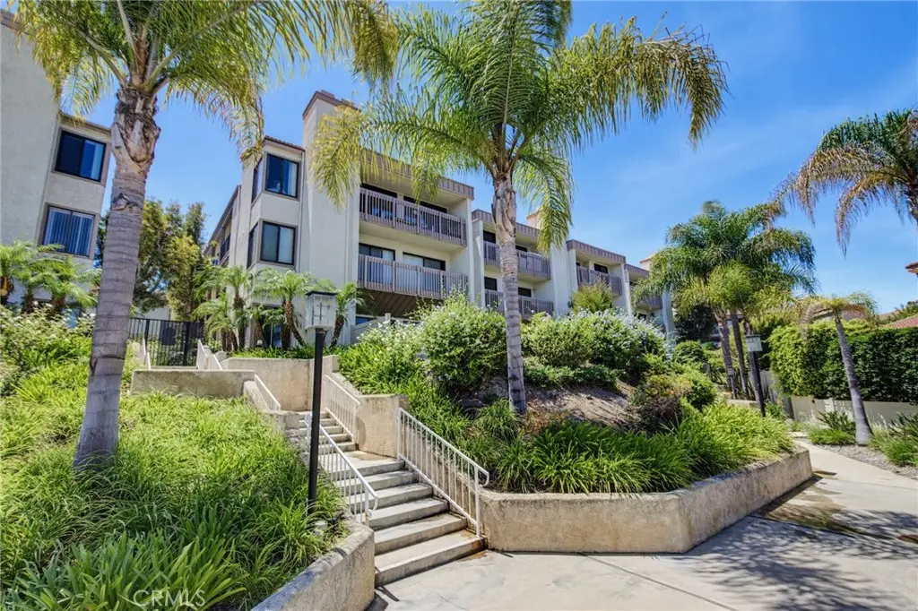1833 Caddington Drive 70, Rancho Palos Verdes, CA — listing photo 1