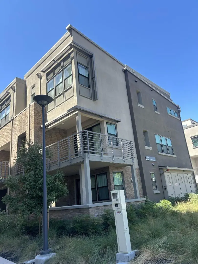 202 Tea Tree Terrace 1, Sunnyvale, CA — listing photo 1