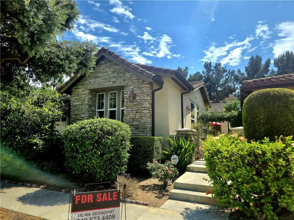 6 Saintsbury, Irvine, CA — listing photo 1