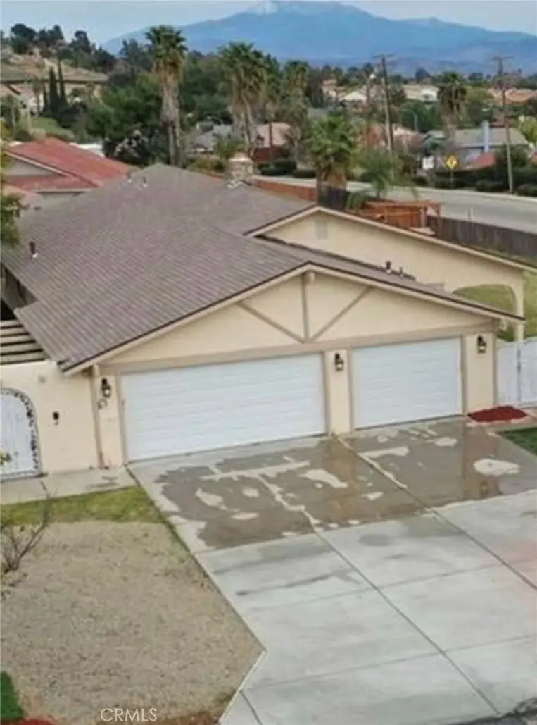 Single Family Residence for sale at 11990 Lasselle, Moreno Valley, CA featuring 3 beds and 2 baths