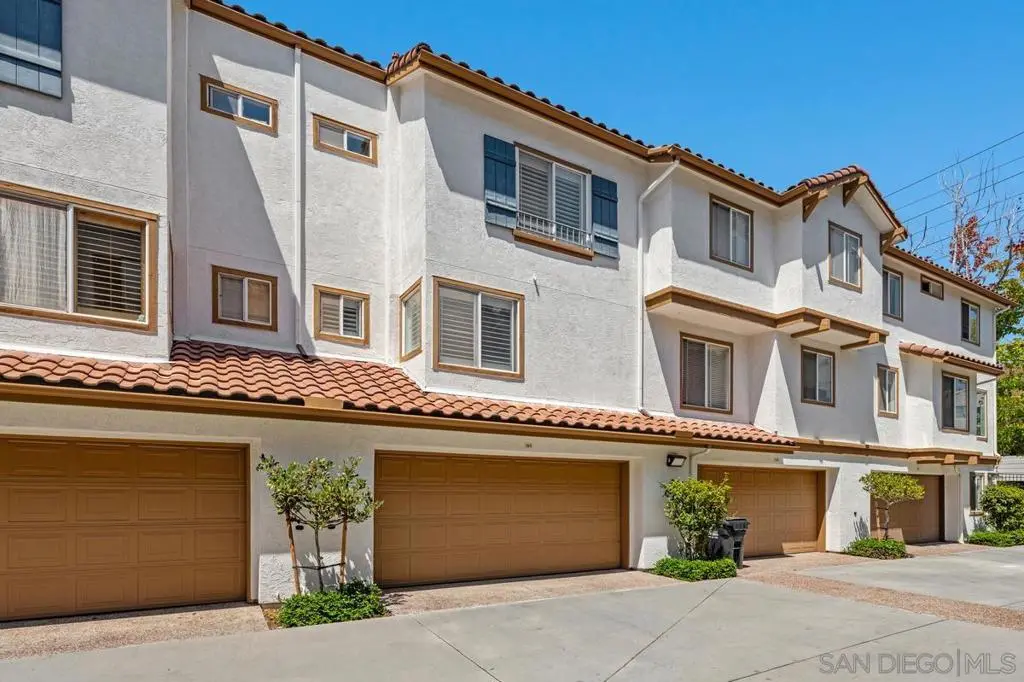 Townhouse for sale at 10242 Wateridge Cir 197, San Diego, CA featuring 2 beds and 3 baths