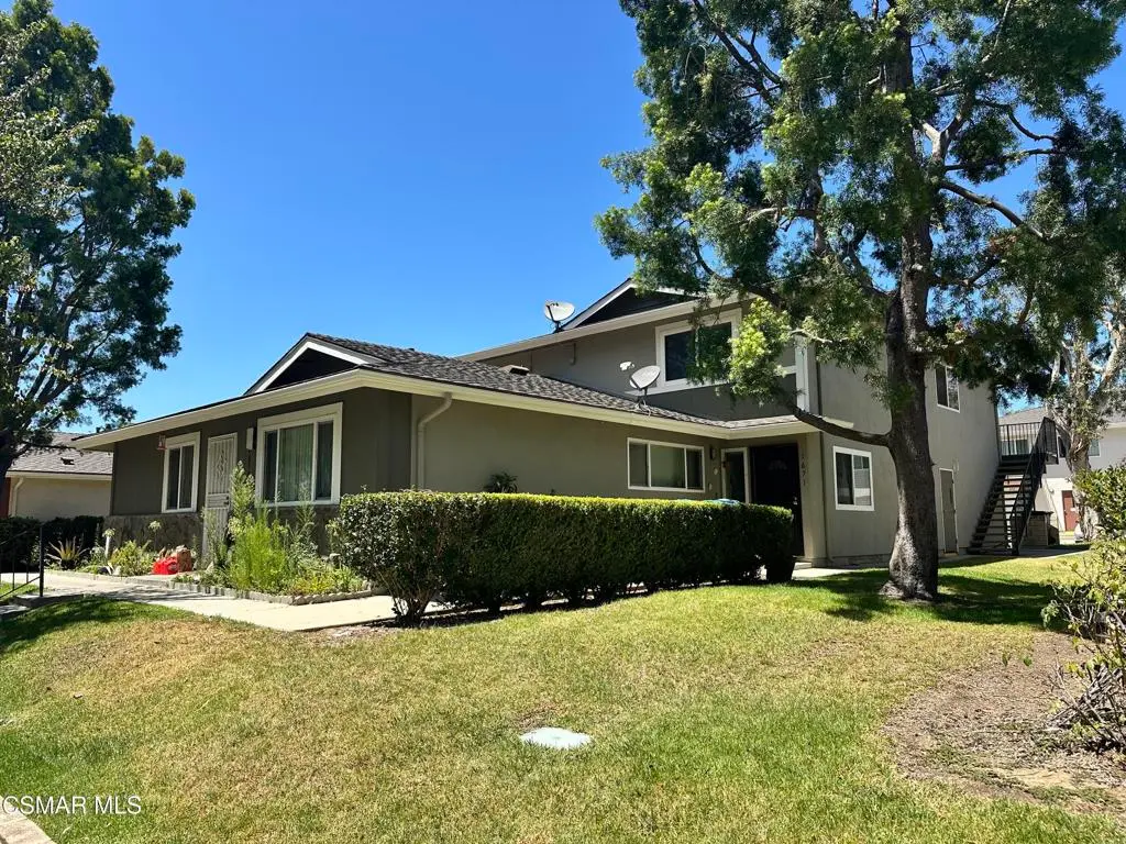 Residential Lease for rent at 1669 Calle Zafiro, Newbury Park, Ventura County, CA featuring 2 beds and 1 bath