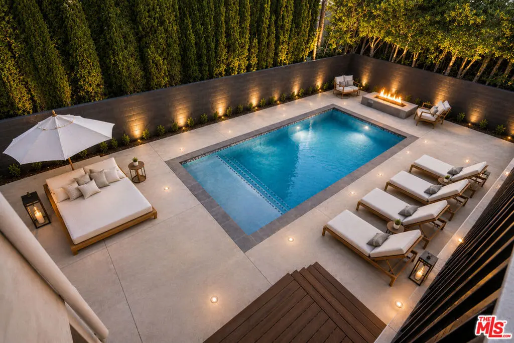 Single Family Residence for sale at 12518 W Sunset Boulevard, Los Angeles, CA featuring 4 beds and 5 baths