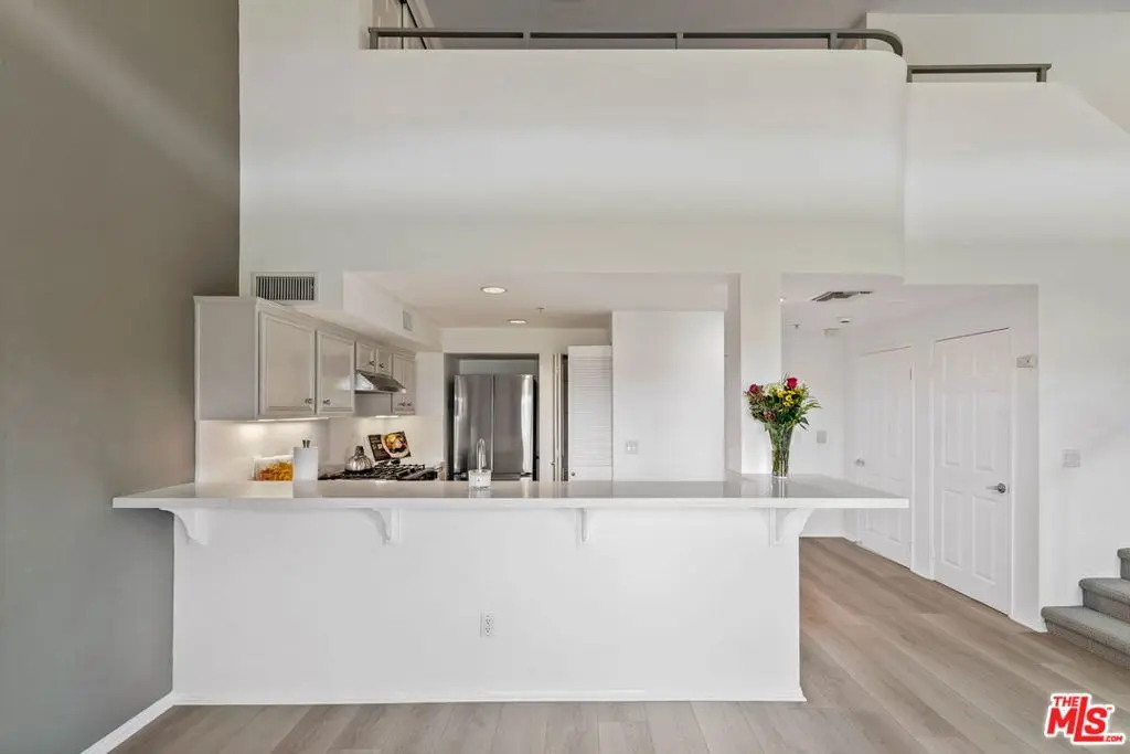 13200 Pacific Promenade 438, Playa Vista, CA — listing photo 1