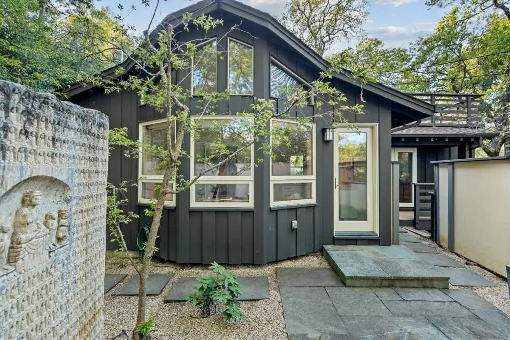 176 Los Trancos Circle, Portola Valley, CA — listing photo 1