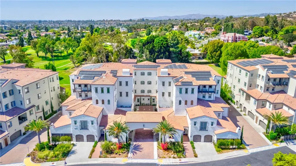 Condominium for sale at 8896 Los Coyotes Court 410, Buena Park, CA featuring 3 beds and 3 baths