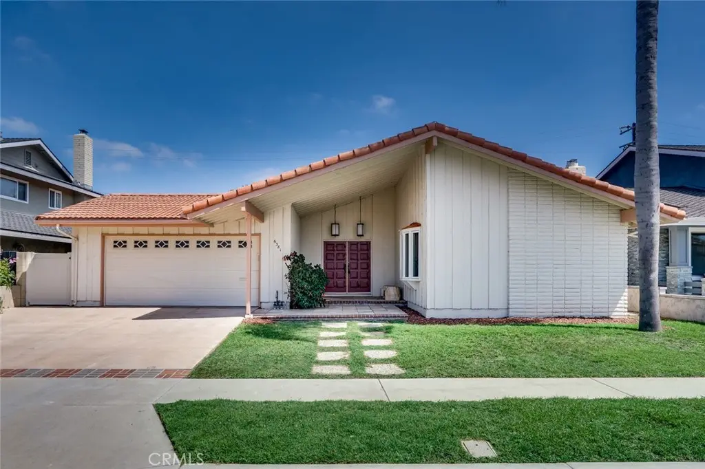 Single Family Residence for sale at 6381 Myrtle, Huntington Beach, CA featuring 3 beds and 3 baths