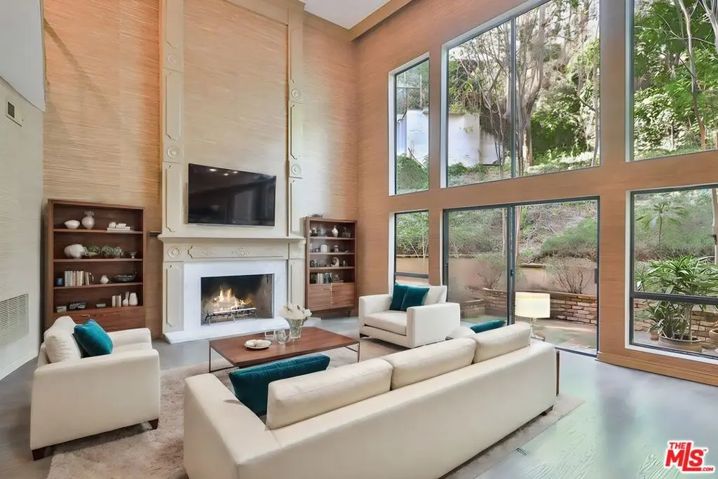Single Family Residence for rent at 1030 Brooklawn Drive, Los Angeles, CA featuring 3 beds and 3 baths