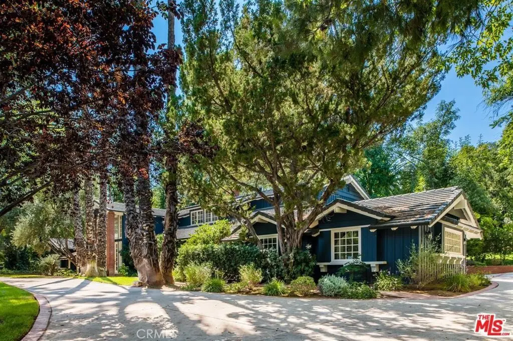 5255 ROUND MEADOW Road, Hidden Hills, CA — listing photo 1