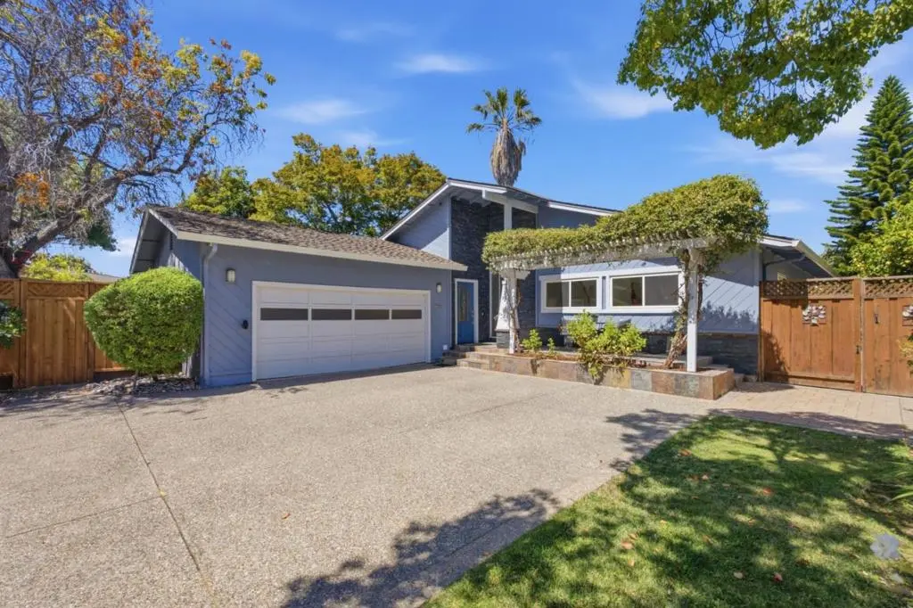 995 Warwick Court, Sunnyvale, CA — listing photo 1