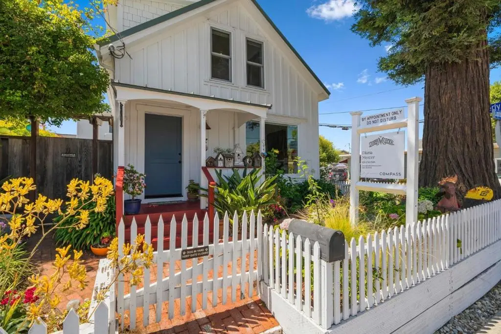 Single Family Residence for sale at 529 Capitola Avenue, Capitola, CA featuring 2 beds and 2 baths