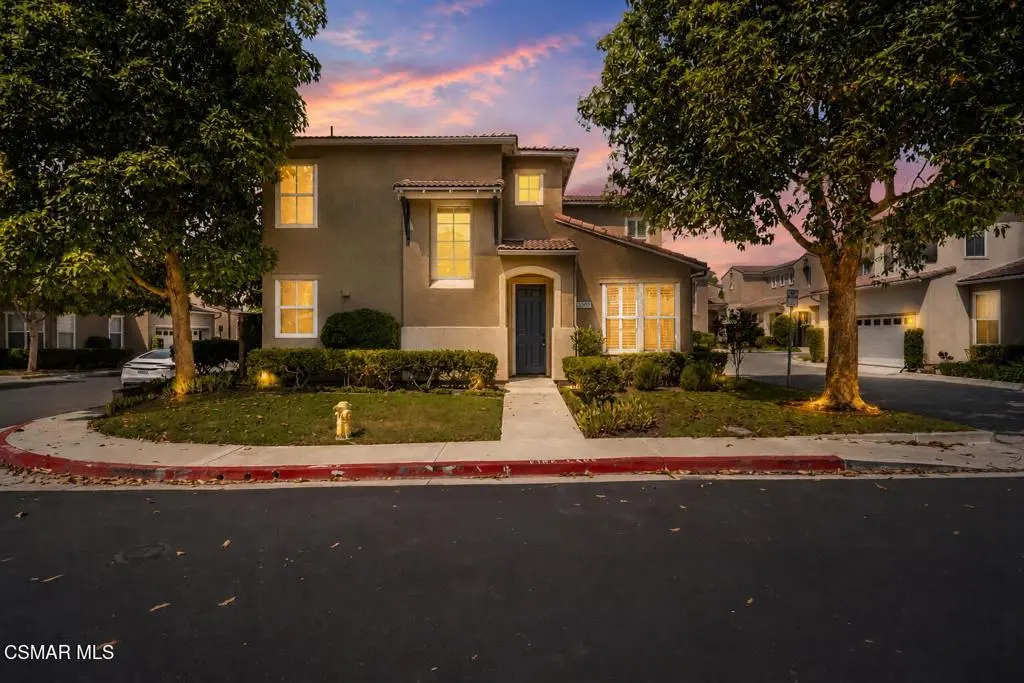 Residential Lease for rent at 2503 Via Mantilla, Camarillo, Ventura County, CA featuring 3 beds and 3 baths
