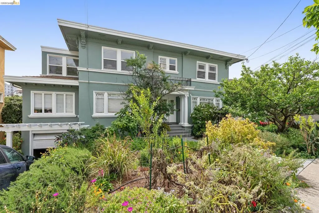 Residential Income for sale at 508 Valle Vista, Oakland, CA