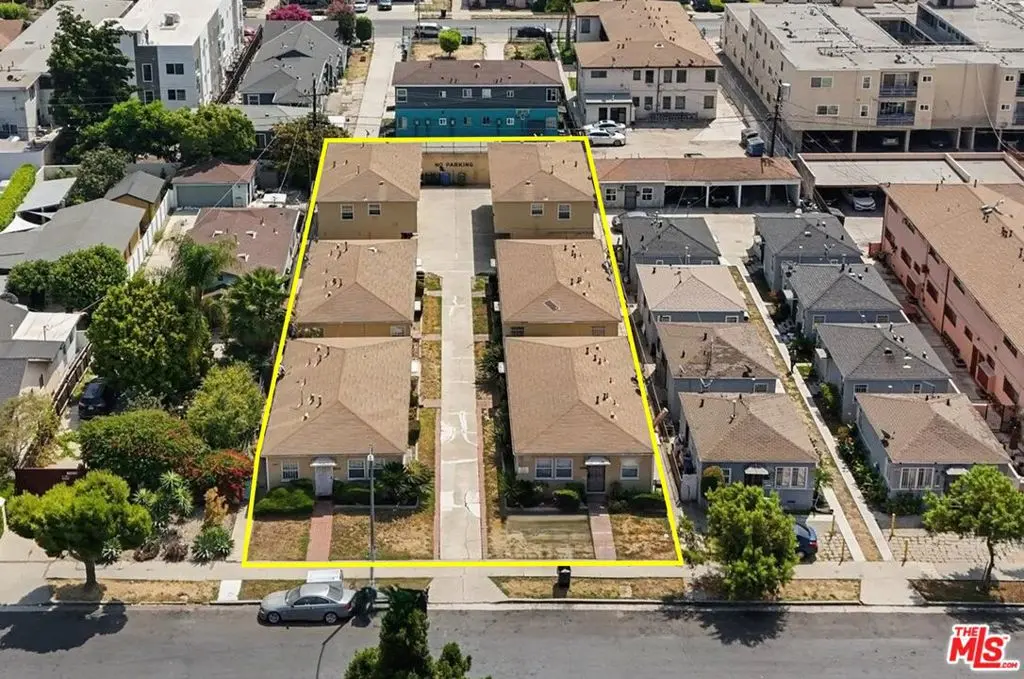 Residential Income for sale at 6036 10th Avenue, Los Angeles, CA featuring 14 beds and 14 baths