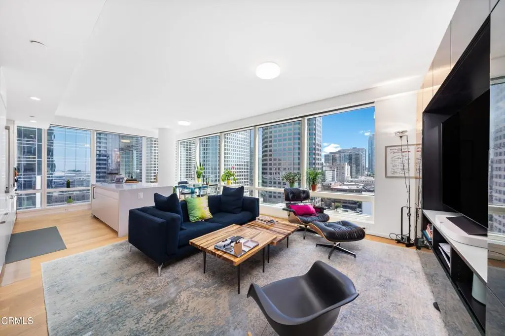 Condominium for sale at 877 Francisco Street 1506, Los Angeles, CA featuring 2 beds and 2 baths