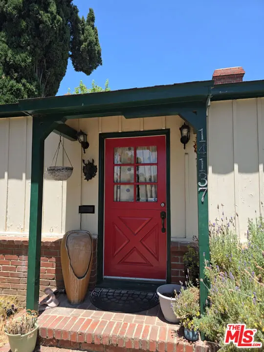 Single Family Residence for sale at 14137 Hamlin Street, Los Angeles, CA featuring 2 beds and 2 baths