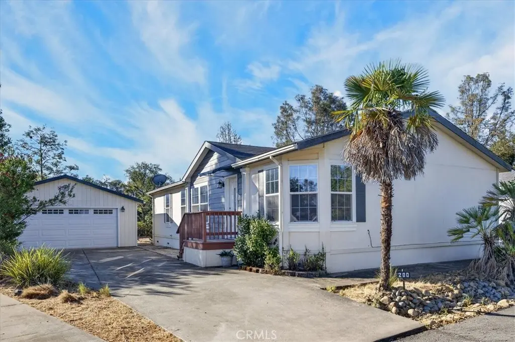 200 Creekside Parkway, Oroville, CA — listing photo 1