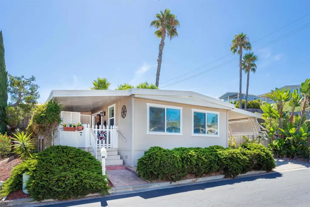 1145 E Barham Drive 124, San Marcos, CA — listing photo 1