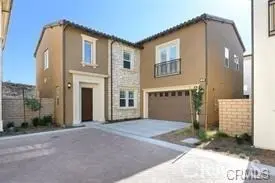 Single Family Residence for rent at 55 Mesa Verde, Lake Forest, CA featuring 4 beds and 5 baths