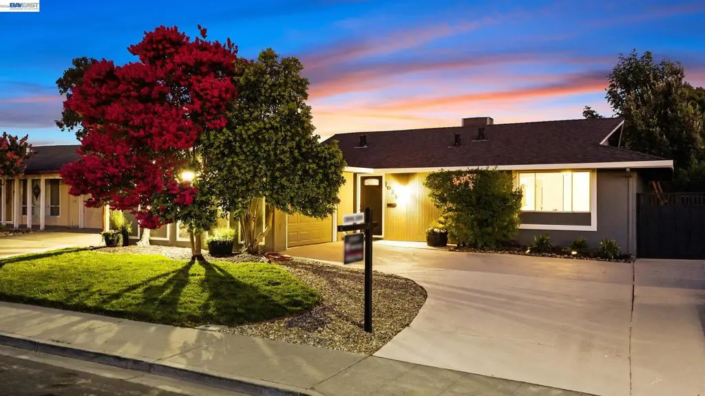 Single Family Residence for sale at 1035 Marigold Rd, Livermore, CA featuring 3 beds and 2 baths