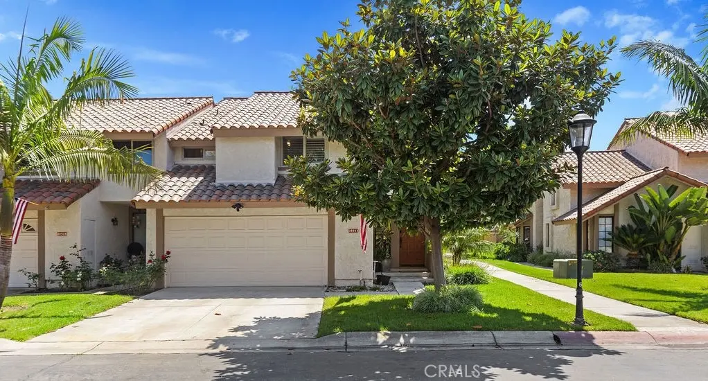 20932 Coastview Lane, Huntington Beach, CA — listing photo 1