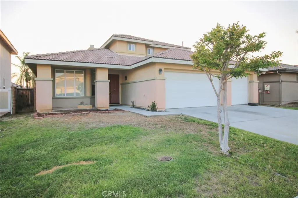 Single Family Residence for rent at 29113 Peppergrass Avenue, Menifee, CA featuring 5 beds and 3 baths