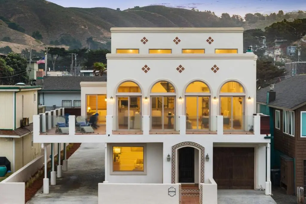Single Family Residence for sale at 1669 Beach Boulevard, Pacifica, CA featuring 4 beds and 4 baths