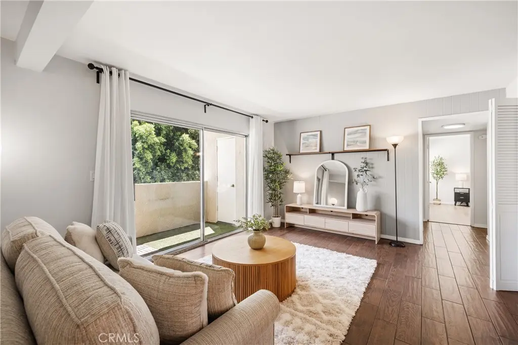 10636 Woodley Avenue 47, Granada Hills, CA — listing photo 1
