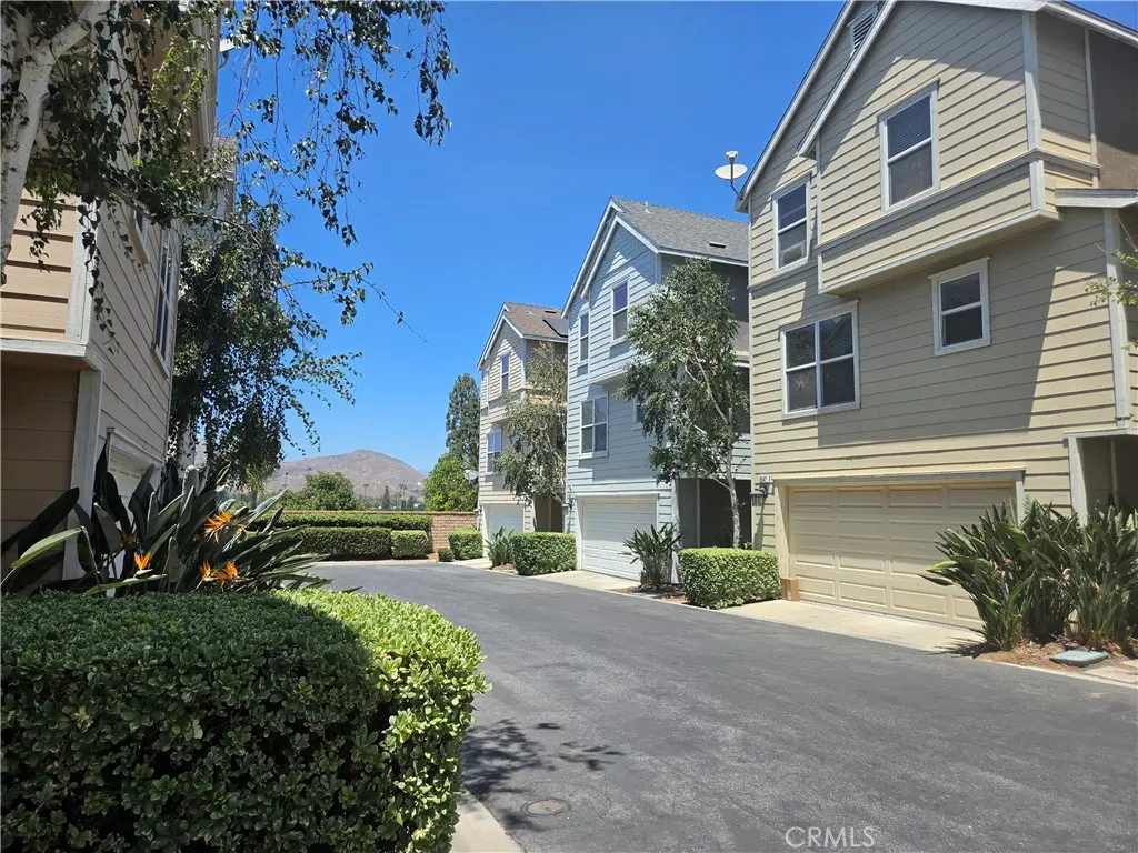 3533 Millhouse Court, Riverside, CA — listing photo 1