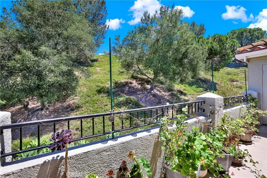 Condominium for sale at 134 Sandpiper Lane, Aliso Viejo, CA featuring 2 beds and 2 baths