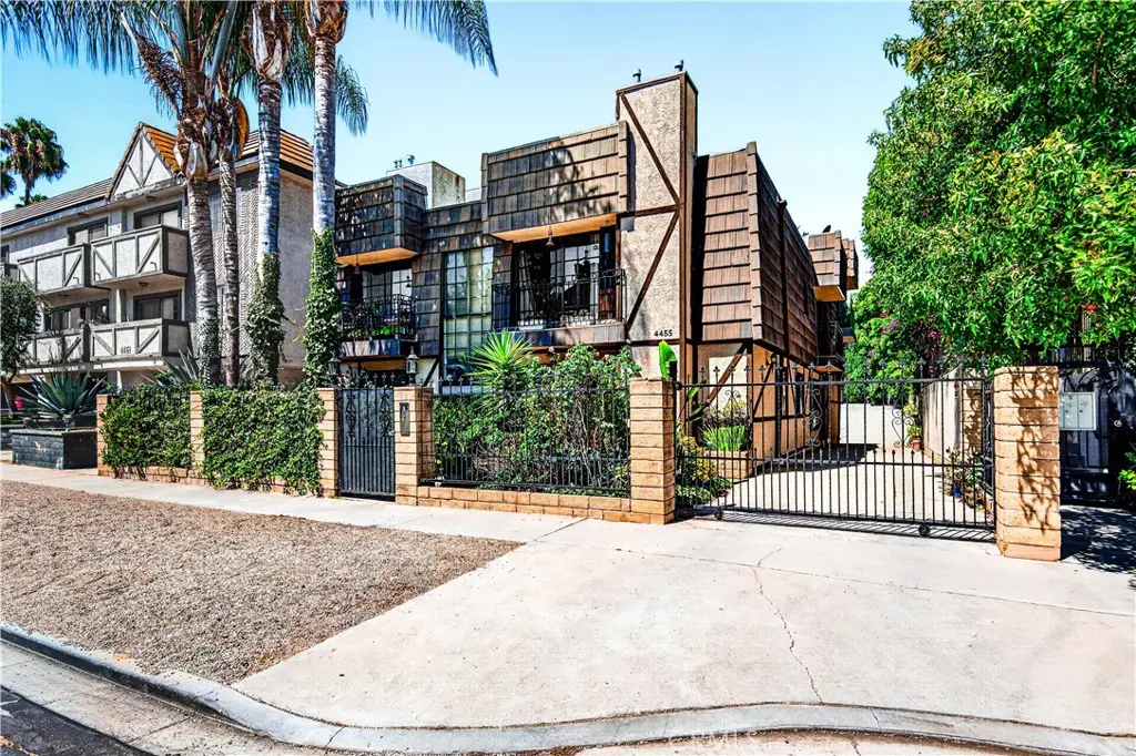 4455 Vista Del Monte, Sherman Oaks, CA — listing photo 1