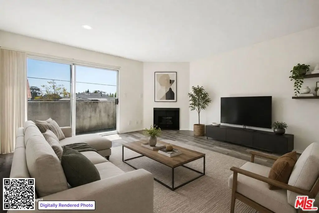 Condominium for rent at 870 Crenshaw Boulevard 213, Los Angeles, CA featuring 2 beds and 2 baths