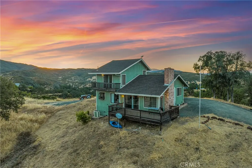 Single Family Residence for sale at 2739 Scotts Creek, Lakeport, CA featuring 3 beds and 3 baths