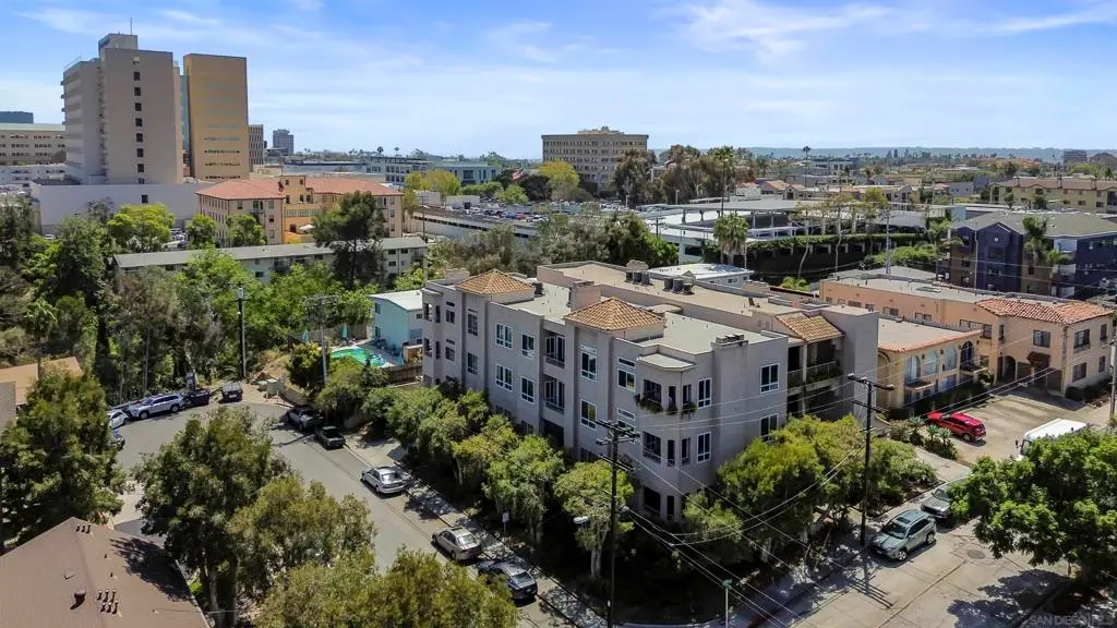 Condominium for sale at 521 Arbor Dr 203, San Diego, CA featuring 2 beds and 2 baths