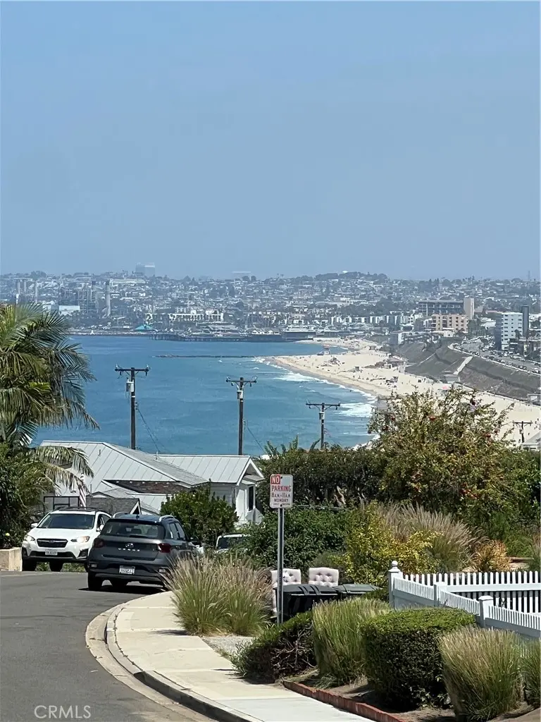 635 Paseo De La Playa 203, Redondo Beach, CA — listing photo 1
