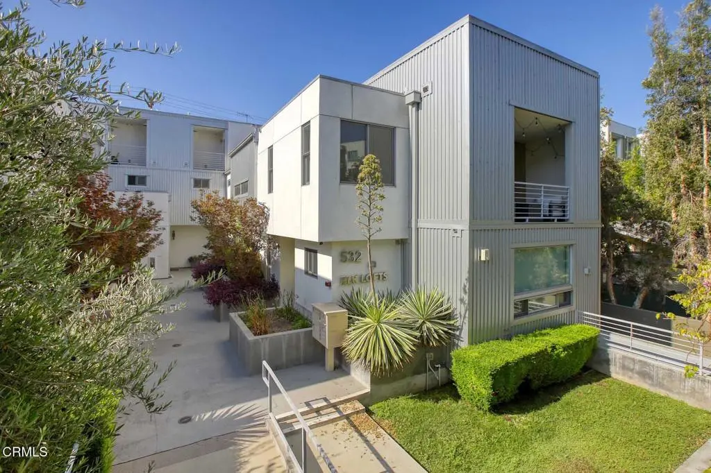 532 W Elk Avenue 5, Glendale, CA — listing photo 1