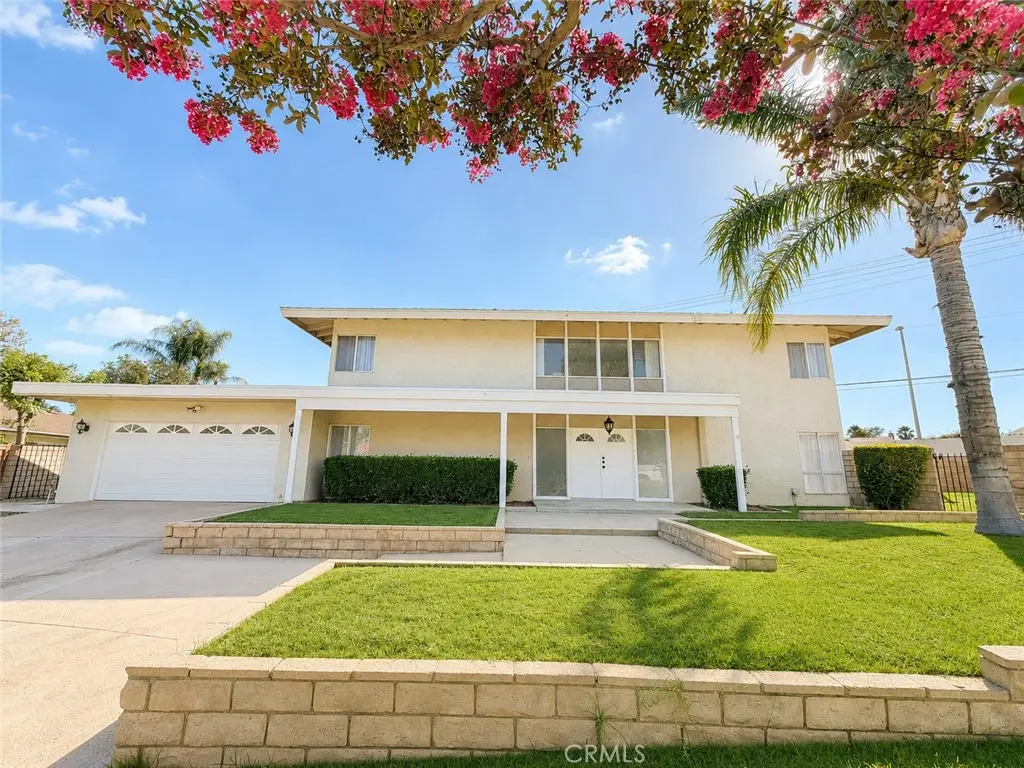 10661 Coraline Place, Chatsworth, CA — listing photo 1