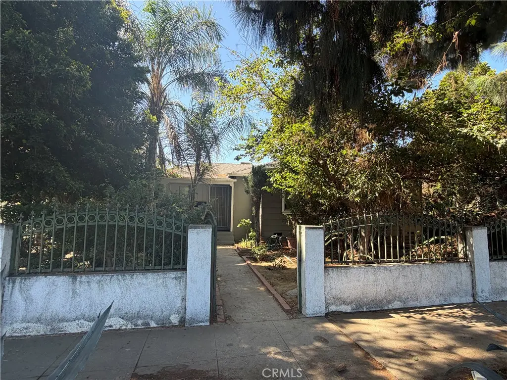 Single Family Residence for sale at 18750 Nordhoff, Los Angeles, CA featuring 5 beds and 4 baths