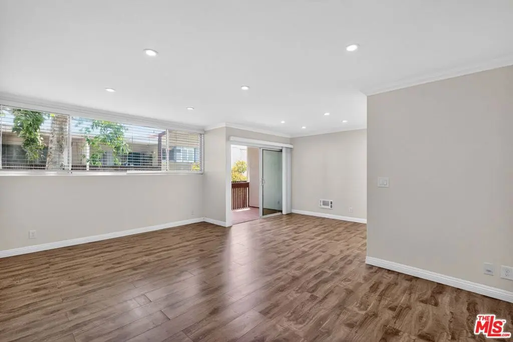 5900 Canterbury Drive B217, Culver City, CA — listing photo 1