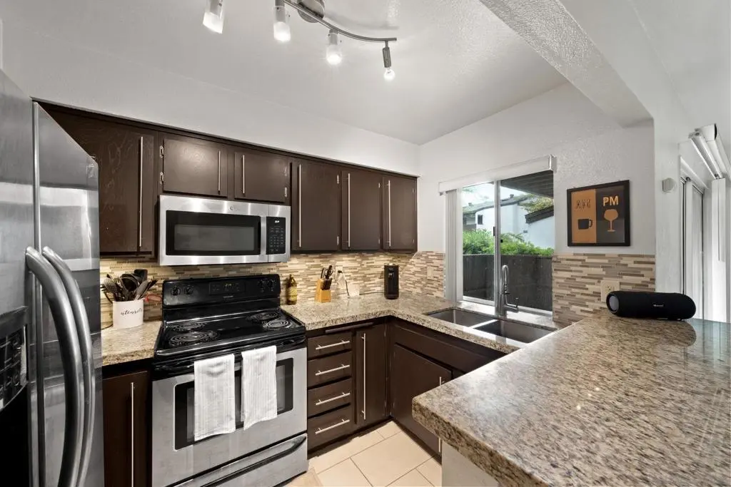 Condominium for sale at 8023 Caminito De Pizza E, San Diego, CA featuring 1 bed and 1 bath