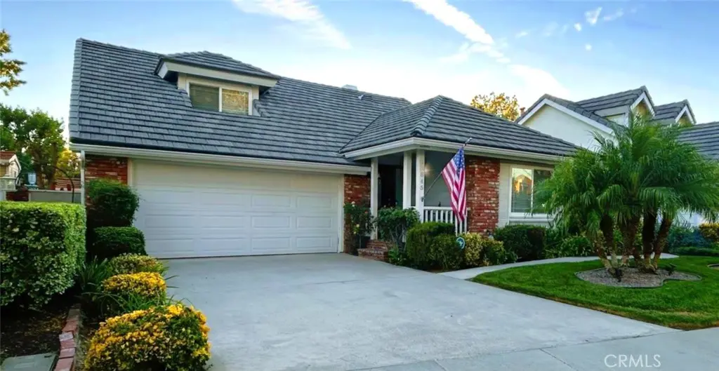 25845 Espinoza Drive, Valencia, CA — listing photo 1